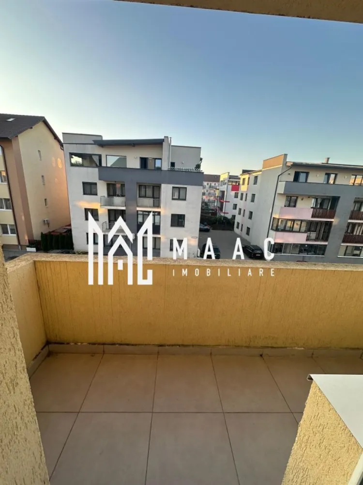 Apartament 2 camere | Decomandat | Mobilat și utilat | Etaj 2/3 | Arhitectilor - Maac Imobiliare prezintă spre vânzare un apartament cu 2 camere, decomandat, situat în cartierul Arhitecților Proprietatea este amplasată la etajul 2 din 3 al unui imobil construit în anul 2016, cu o suprafață utilă de 50 mp, la care se adaugă un balcon de 4 mp. Apartamentul se vinde complet mobilat și utilat, exact cum se vede în fotografii, fiind ideal atât pentru locuință personală, cât și pentru investiție. Blocul este izolat termic și se află într-o zonă liniștită, cu acces facil către supermarketuri și alte puncte de interes. În preț este inclus și un loc de parcare privat, situat în fața blocului. Se acceptă și credit ipotecar Pentru mai multe informații, vă rugăm să menționați ID-ul anunțului CP2491076
