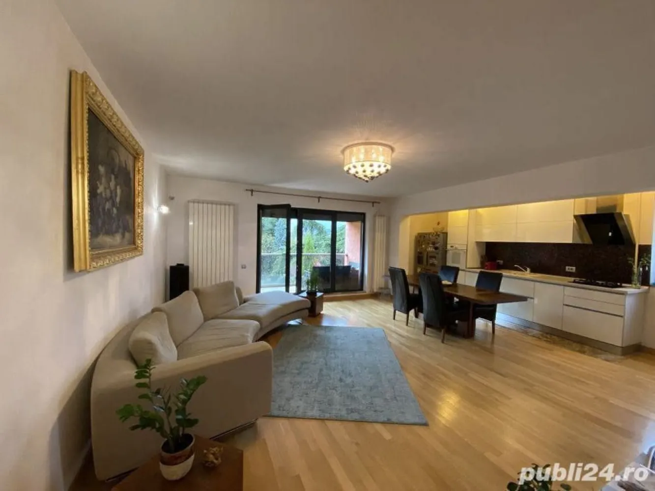 Apartament 3 camere 153 mpc finisaje premium mobilat si utilat in zona de nord - Apartament compus din 3 camere (110mp) si 2 terase (10+10mp) suprafarta totala 130mp utili se vinde mobilat si utilat complet finisaje premium granit italia parchet din lemn masiv, jaluzele electrice toate geamaurile tripan etaj 1 zona de ville.
5 min Ana Tower.
Strada Susița nr 17.