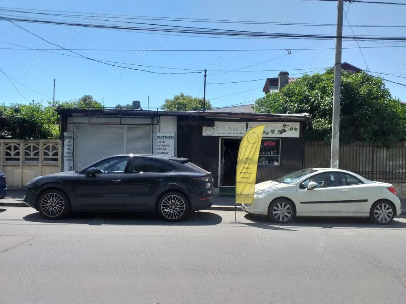 Pantelimon - Doamna Ghica Plaza - Pantelimon - DOAMNA Ghica Plaza Spatiu Comercial , 70 mp ( inchiriat ) Activitatea desfasurata de peste 13 ani este vanzarea de vin ( CRAMA ) + Bonus Casa din caramida 3 Cam , Baie ,Bucatarie , Centrala Termica , Toate utilitatile , teren 200 mp , Se poate vinde si in Rate ! Avans 100 000 euro si restul pana la 250 000 euro in 3 - 4 RATE . Pentru plata cash promotie 200 000 euor .