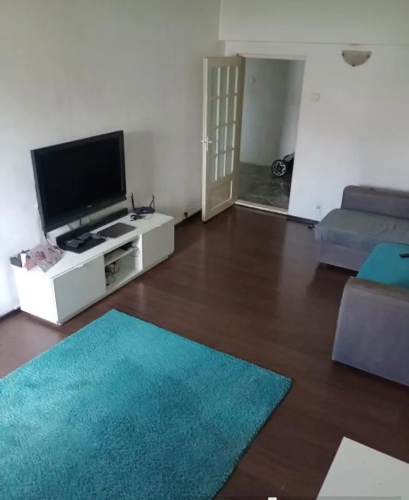 4camere decomandat ,3balcoane , stradal - B- DUL ALEX.OBREGIA 25
STRADAL ,3 BALCOANE
VEDERE EST - SUD - VEST
AN CONSTRUCTIE 1983
94 mp utili
reabilitat in 2020
Piata straduintei
Et 6/10 ,proprietar
A fost renovat total in 2010 ,PROPRIETAR