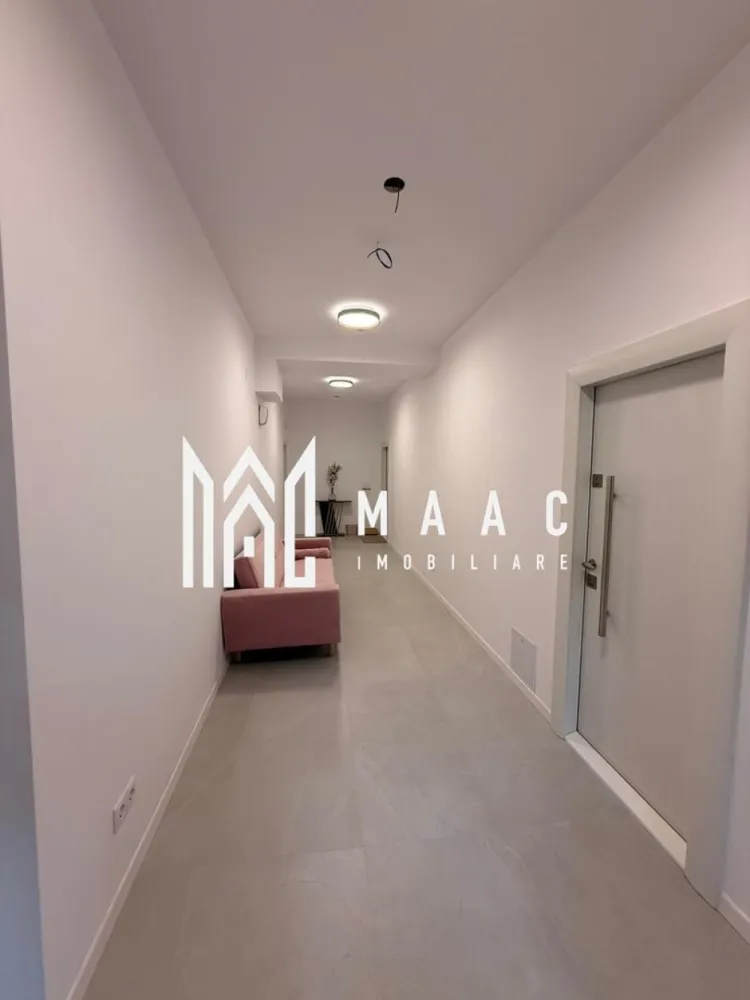 Spațiu comercial versatil I Selimbar-Zona Unimat - MAAC Imobiliare vă propune spre închiriere un spațiu comercial modern și luminos, conceput pentru a oferi confort, funcționalitate și o imagine profesională afacerii dumneavoastră.

Proprietatea este structurată în două încăperi generoase, fiecare beneficiind de baie proprie și de toate utilitățile necesare (curent electric, apă și canalizare), oferind astfel independență și flexibilitate în utilizare:
Camera 5 : 64 mp
Camera 6: 65 mp

Accesul se realizează printr-o intrare comună, care se deschide într-un hol , ce face legătura între cele două spații. 

Această dispunere permite atât utilizarea unitară a proprietății, cât și compartimentarea în funcție de nevoile viitorului ocupant.

Beneficii principale:
Două spații independente, fiecare cu grup sanitar propriu
Acces comun, printr-un hol dedicat
Toate utilitățile disponibile
Posibilitate de personalizare și adaptare funcțională
Lumină naturală 

Pretul se raporteaza la mpu.

Un spațiu care îmbină eleganța, confortul și versatilitatea, oferind cadrul perfect pentru dezvoltarea unei afaceri de succes.

Pentru detalii suplimentare și programarea unei vizionări, vă invităm să contactați echipa MAAC Imobiliare si precizati telefonic ca ati vazut anuntul cu ID: CP2761419