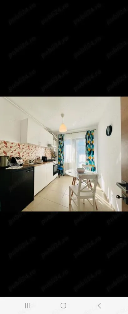 Apartament de închiriat, zona parcul Carol - Apartament de închiriat, 3 camere, 2 bai,2 balcoane, lux,etaj 7.
Utilat,mobilat, 
Parcare inclusa.