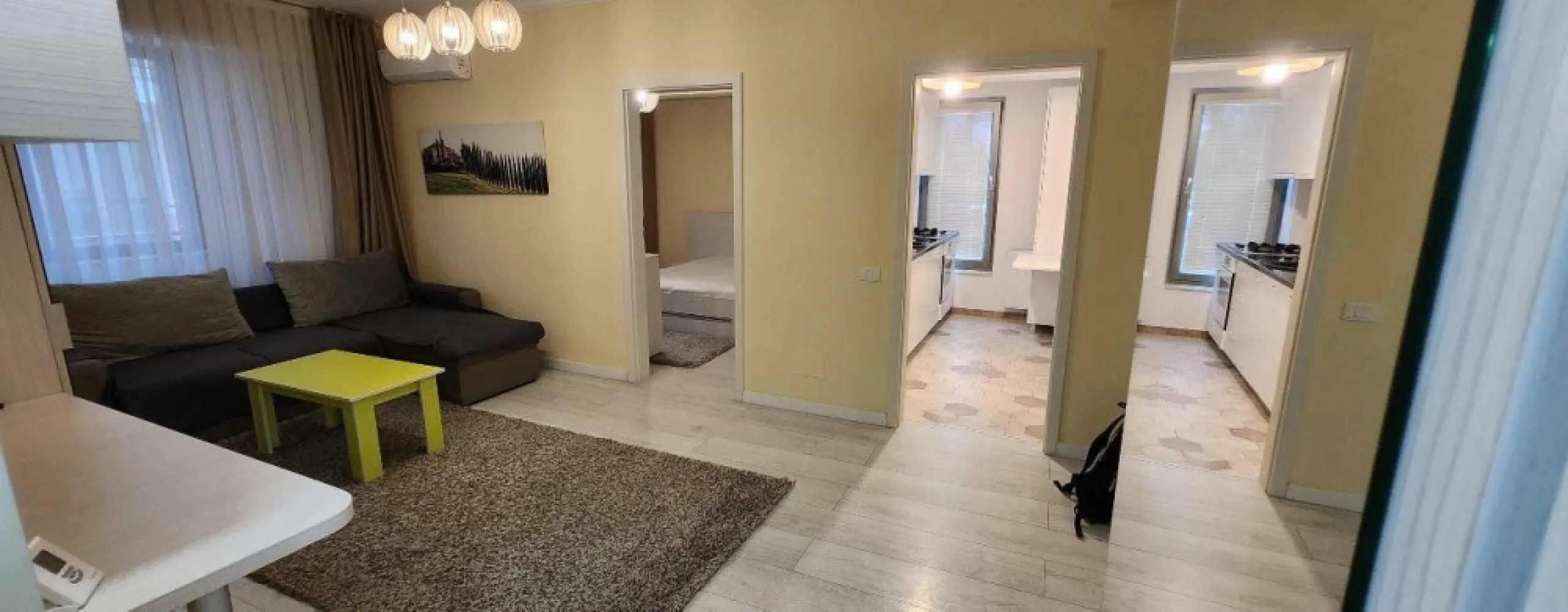Apartament 2 camere | Bucurestii Noi | Langa Metrou Laminorului - Va propun spre inchiriere un apartament cu 2 camere, situat la etajul 1 mobilat si utilat modern, intr-un bloc nou finalizat, situat in Zona Bucurestii Noi, langa statia de metrou Laminorului.
Este alcatuit din: living luminos si foarte spatios, un dormitor, o baie, o bucatarie inchisa, hol si balcon mare (10mp) .
Apartamentul dispune de: aer conditionat, centrala proprie, gresie, faianta, parchet, usa metalica, TV, interior stare buna (proaspat zugravit) masina de spalat rufe, frigider, bucatarie mobilata / utilata.

- Acces rapid catre mijloace de transport in comun si catre zonele principale ale orasului.
- Magazine si Supermarketuri in apropiere (Mega Image Vis a Vis, LIDL la 3 min) 
- Apartamentul face parte dintr-un bloc nou (2020)
-Este ideal pentru o persoana dar si pentru un cuplu.
*Apartamentul este complet mobilat si utilat, exact ca in poze.
* Un loc de parcare inclus.
Persoana fizica.