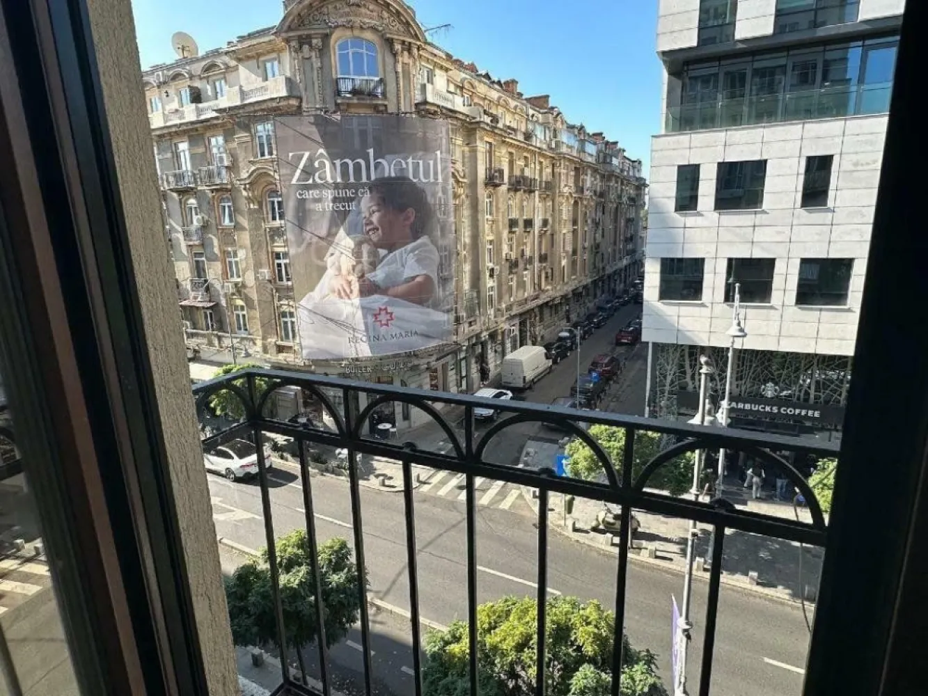 Apartament de vanzare 3 camere Calea Victoriei! - Proprietar ofer spre vanzare apartament pe Calea Victoriei!

Locuinta a fost proaspat renovata, totul este nou, instalatie electrica refacuta!
Etaj: 3
Suprafata utila: 90 mp
Suprafata totala: 106.37 mp