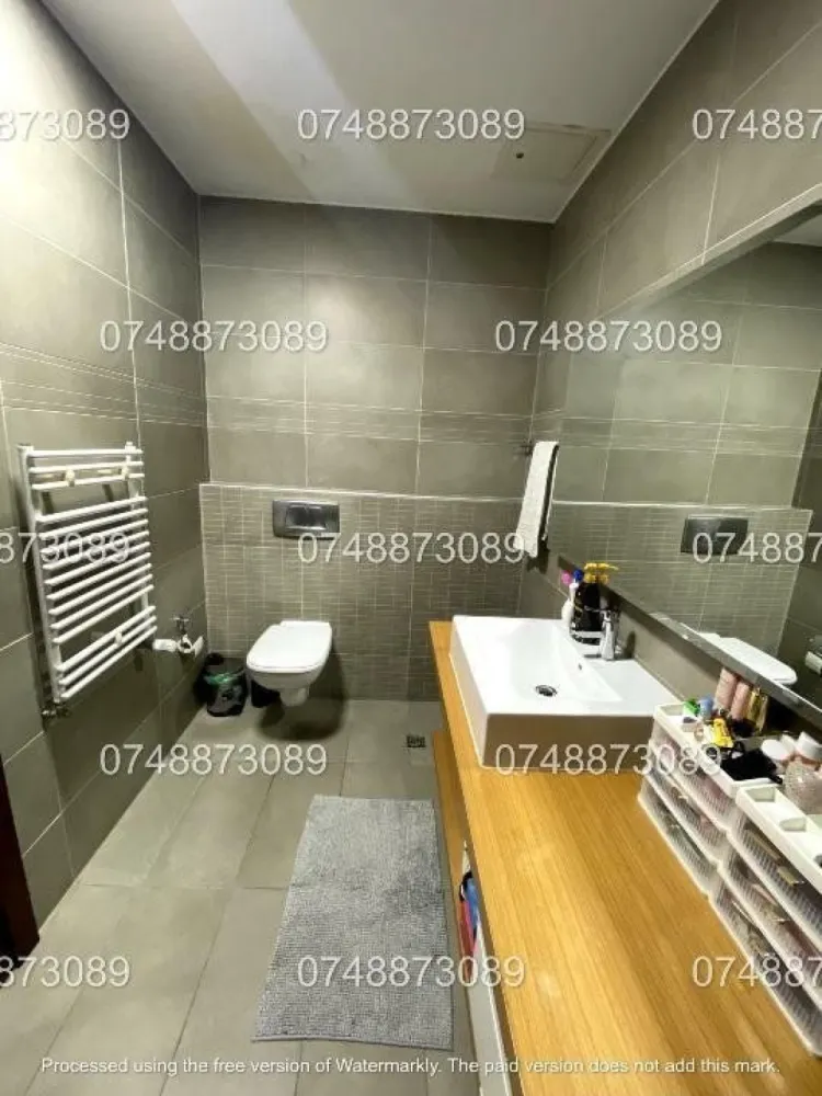 Ap 3 Camere Incity Residence Tip A - Proprietar, vand un apartament modern cu 3 camere, situat în complexul exclusivist InCity Residence, pe Calea Dudeşti nr. 188. Imobilul este amplasat într-un bloc cu 17 etaje, construit în anul 2009, iar apartamentul se află la parter.

Caracteristici apartament:

Suprafaţă utilă: 102 mp + balcoane aprox 13mp
Compartimentare: Decomandat
Camere: 3
Băi: 2
Balcoane: 2 balcoane ideale pentru relaxare
Încălzire: Centrală termică bloc

Facilităţi ale complexului şi zonei:

Transport: Metrou Dristor 1 la doar 7-8 minute de mers pe jos, tramvai şi staţii STB în apropiere
Fitness şi relaxare: Sală de fitness la parterul blocului alaturat, multiple spaţii verzi şi locuri de odihnă
Comodităţi: McDonald's şi diverse magazine, farmacii şi spital în apropiere
Educaţie: Şcoala gimnazială nr. 80, grădiniţe şi licee în zonă
Restaurante şi divertisment: Diverse opţiuni de restaurante în imediata vecinătate

Avantaje suplimentare:

Siguranţă: Complexul dispune de pază permanentă şi acces controlat
Acces facil: Loc dublu de parcare disponibil spre vanzare
Preţ: 240.000â‚Ź (vândut pe SRL 200+TVA)

Pentru mai multe detalii şi programări la vizionare, vă rugăm să ne contactaţi.