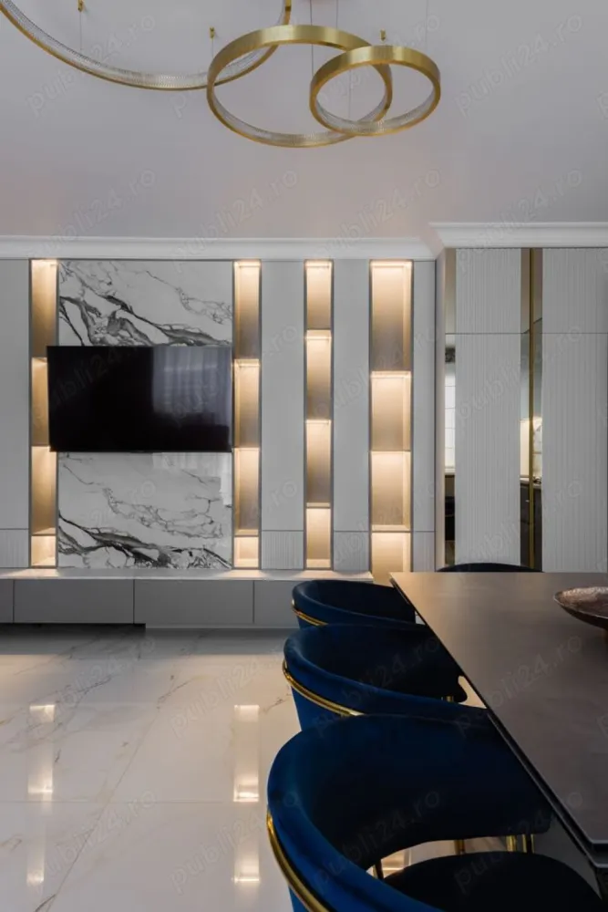 Vând apartament 3 camere complet mobilat și utilat - Vând apartament cu 3 camere,în sectorul 4,București. Ca și punct de reper pe strada cu Dedeman de pe sos. Giurgiului,complex Aria City. Este P+3.
Este complet mobilat și utilat, beneficiază de sistemul smart house care m a costat 15 mii de euro. Încălzire în pardoseala,centrala proprie,2 băi,una cu cabina de dus,iar cealaltă cu cadă.Apartamentul se afla la parter,având o suprafața utila de 80 de metri pătrați. În prețul afișat intra și un loc de parcare. Are curte proprie,dimensiunea de 80 de metri patrati,care dispune de un frumos pavilion. Mai multe detalii la telefon.
