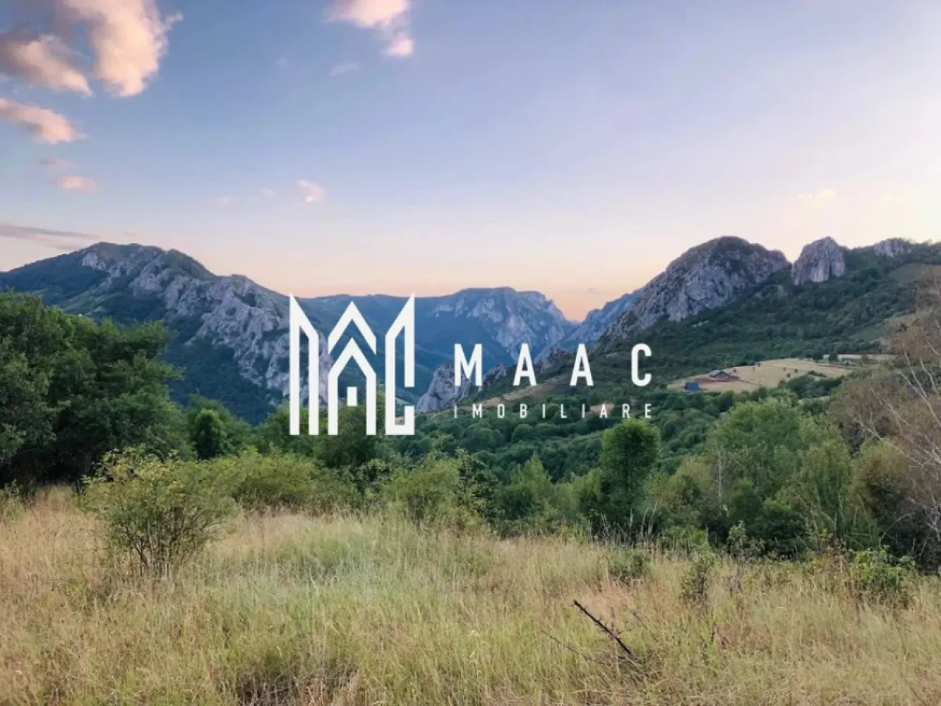 Teren cu potențial turistic I 3200 MP | TransApuseana - MAAC Imobiliare vă propune spre vânzare un teren cu potențial turistic, situat în localitatea Râmeț – o zonă de munte pitorească, ideală pentru construirea unei cabane sau a unei case de vacanță.

 Dacă îți dorești o cabana în mijlocul naturii, într-o zonă liniștită de munte, cu peisaje de vis, acest teren este alegerea perfectă pentru relaxare și deconectare de agitația orașului.

 Caracteristici teren:

Acces facil: la doar 5 minute de drumul asfaltat TransApuseana – zonă în plină dezvoltare turistică

Posibilitate de parcelare – flexibilitate pentru diferite proiecte

Dublu acces – avantaj pentru organizarea viitoarelor construcții

Utilități: disponibile în apropiere

 Avantaj major: terenul este pretabil atât pentru construcția unei cabane de vacanță, cât și pentru investiții turistice (pensiune, casă de oaspeți), datorită poziționării și peisajului deosebit.

 Pentru mai multe detalii și vizionări, precizati telefonic ca ati vazut anuntul cu ID: CP2750050