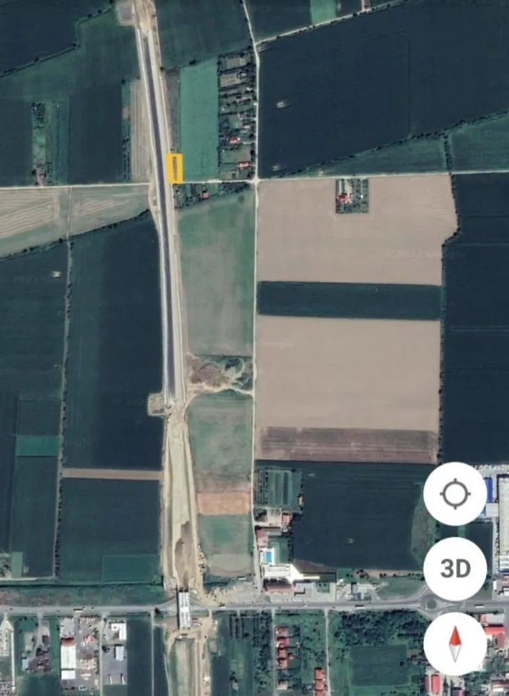 Teren 500 m2 Drumul Careiului - Agentia Imobiliara Quantus va ofera spre vanzare Teren cu pomi fructiferi si tuya imprejmuit.

Accesul este pe langa Hotel Dana (Drumul Careiului) , pe un drum de dale pana in fata terenului.

Pretul 11500 Euro usor negociabil.

 Pentru alte detalii contactati-ne pe numarul de telefon : 0757679700 Nicu sau 0741541338 Edina .