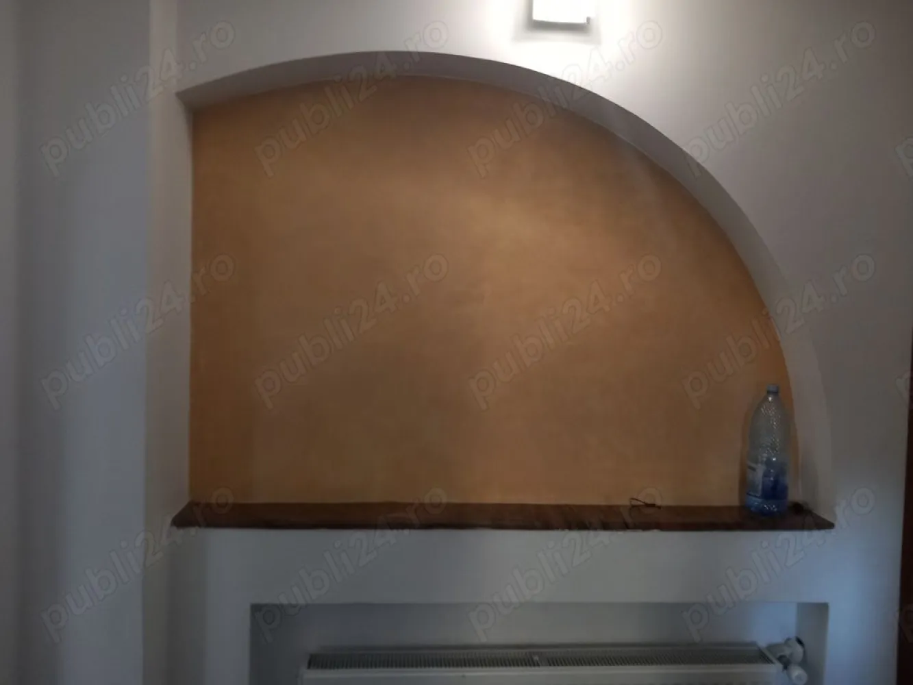 Vand apartament 3 camere - APARTAMENT 3 CAMERE 1 8 BLOC 2000 MONOLIT VEDERE MIXTA

Locatia centrala, stuctura monolit, amplasarea stradala, tipul de compartimentare dec ,cu centrala,si vederea mixta alcatuiesc seria avantajelor acestei proprietati. Beneficiaza, de asemeni, de facilitatile zonei, adica: institutii de invatamant, locuri de petrecere a timpului liber, restaurante, cofetarii, sali de sport, magazine, mijloace de transport in comun.