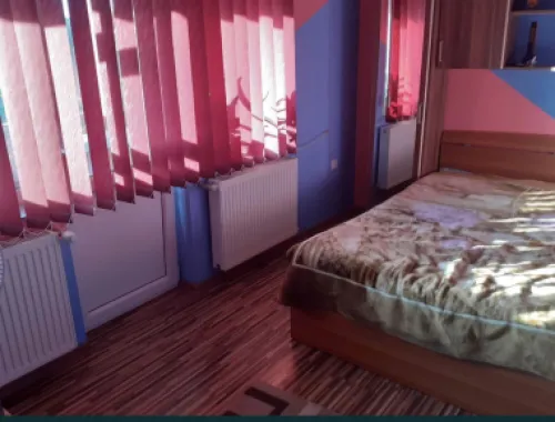 Casa familiala cu etaj