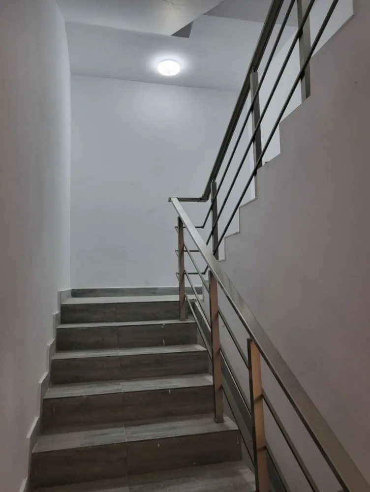 Apartament 3 camere 89200€ +TVA - TVA 5% pana la 31.dec.2023
TVA 9% de la 01.ian.2024
Fara comision 
Finalizat - Bloc locuit
Receptie bloc februarie 2023

Centrala si caloriferele incluse in pret

Fortuna Residence II este un concept de locuințe moderne cu accent atât pe funcționalitatea spațiului cât și pe calitatea materialelor. Proiectul Fortuna Residence II a luat naștere din dorința de a crea locuințe moderne, spațioase, un loc unde să te simți cu adevarat acasă.

Proiectul este situat pe Strada Eugen Lovinescu – zona Elvila și oferă viitorilor rezidenți multiple facilități: zonă liniștită cu trafic redus, loc de joacă pentru copii, acces facil către: supermarketuri Carrefour, Selgros, Mega Image, Profi; Universitatea Ovidius, grădiniță, școală, etc. Fortuna Residence îți oferă casa mult visată!

Apartamentele se vând la alb și beneficiază de următoarele dotări:

tâmplărie PVC Kommerling, geam tripan Low-E cu exterior oglindă
izolație exterioară 10 cm EPS 80 + tencuială decorativă siliconică
ușă metalică la intrarea în locuință – Pinum
pereți finisați cu glet și zugrăviți cu vopsea lavabilă
pardoseli la nivel de șapă
instalația electrică cu doze Gewiss
instalația termică realizată din PEX cu distribuitoare
instalația sanitară din PPR
casa scării echipată complet: balustradă din inox, sistem de iluminat
interfon