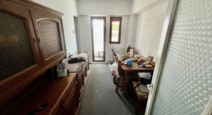 Apartament 3 camere Capitol