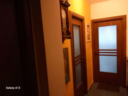 ageuropa.ro vinde ap 4 cam 103mp etaj 4/4 în zona CENTRALA.