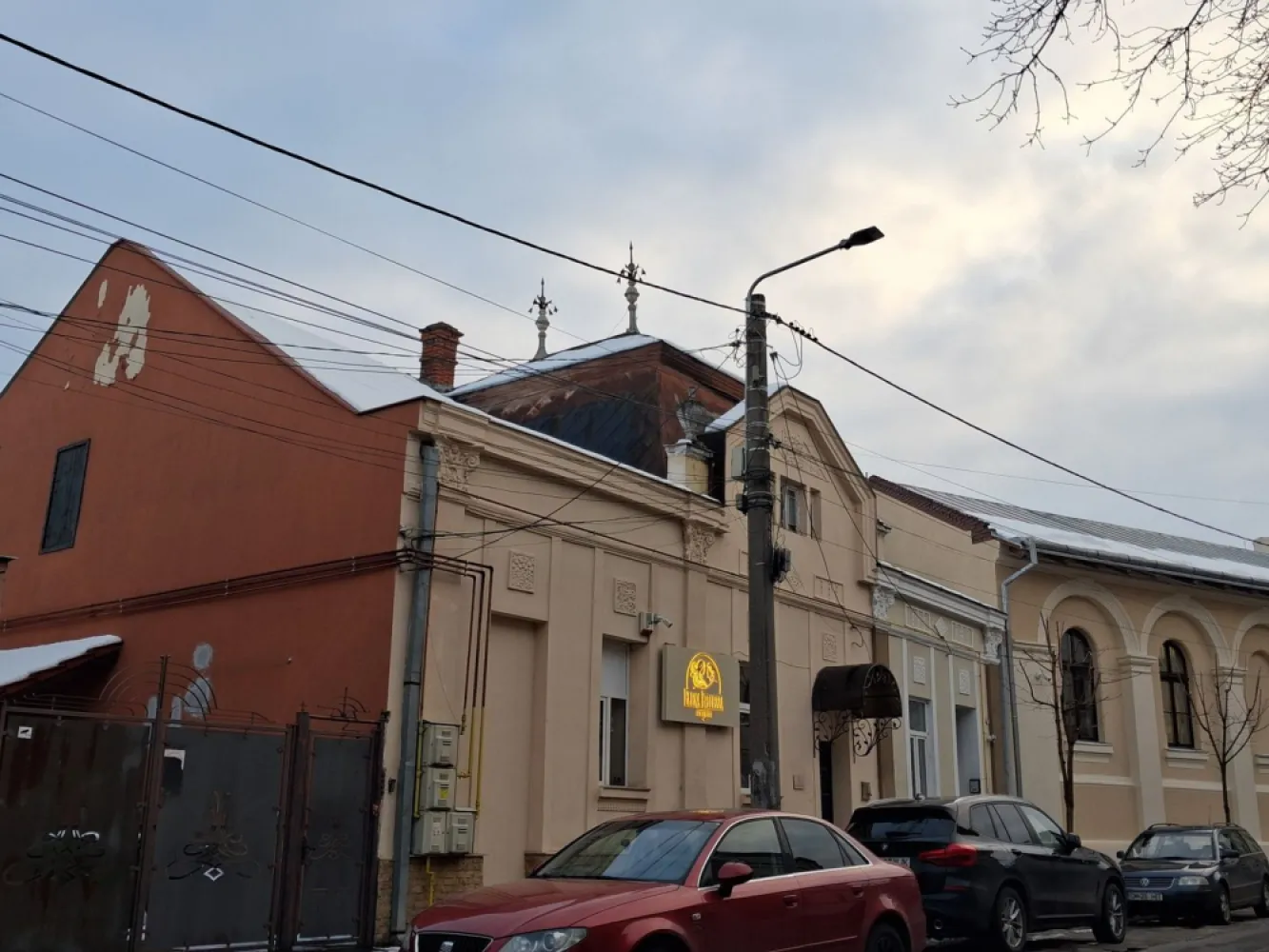 BRASADAS vinde spatiu comercial ULTRACENTRAL 160mp. - Agenția imobiliara BRASADAS vinde SPATIU COMERCIAL în zona ULTRACENTRALA cu suprafata utila de 160mp.
Www.brasadas.com.