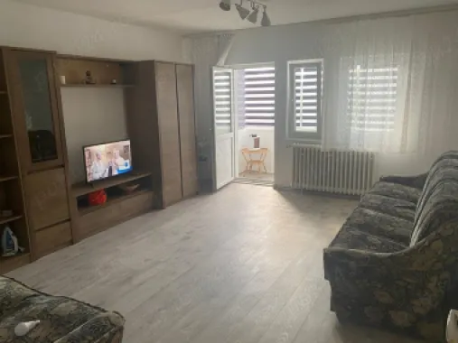 BRASADAS vinde apartament semicentral