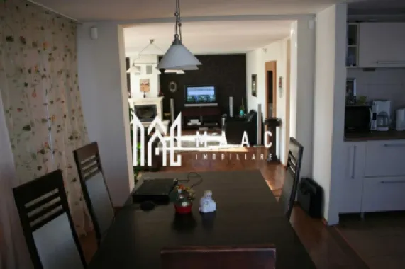 Logo MAAC IMOBILIARE logo