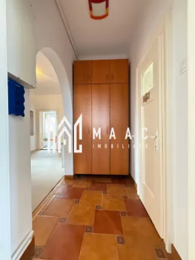 Penthouse 4 camere | 2 bai | Decomandat | Balcon | Sub Arini