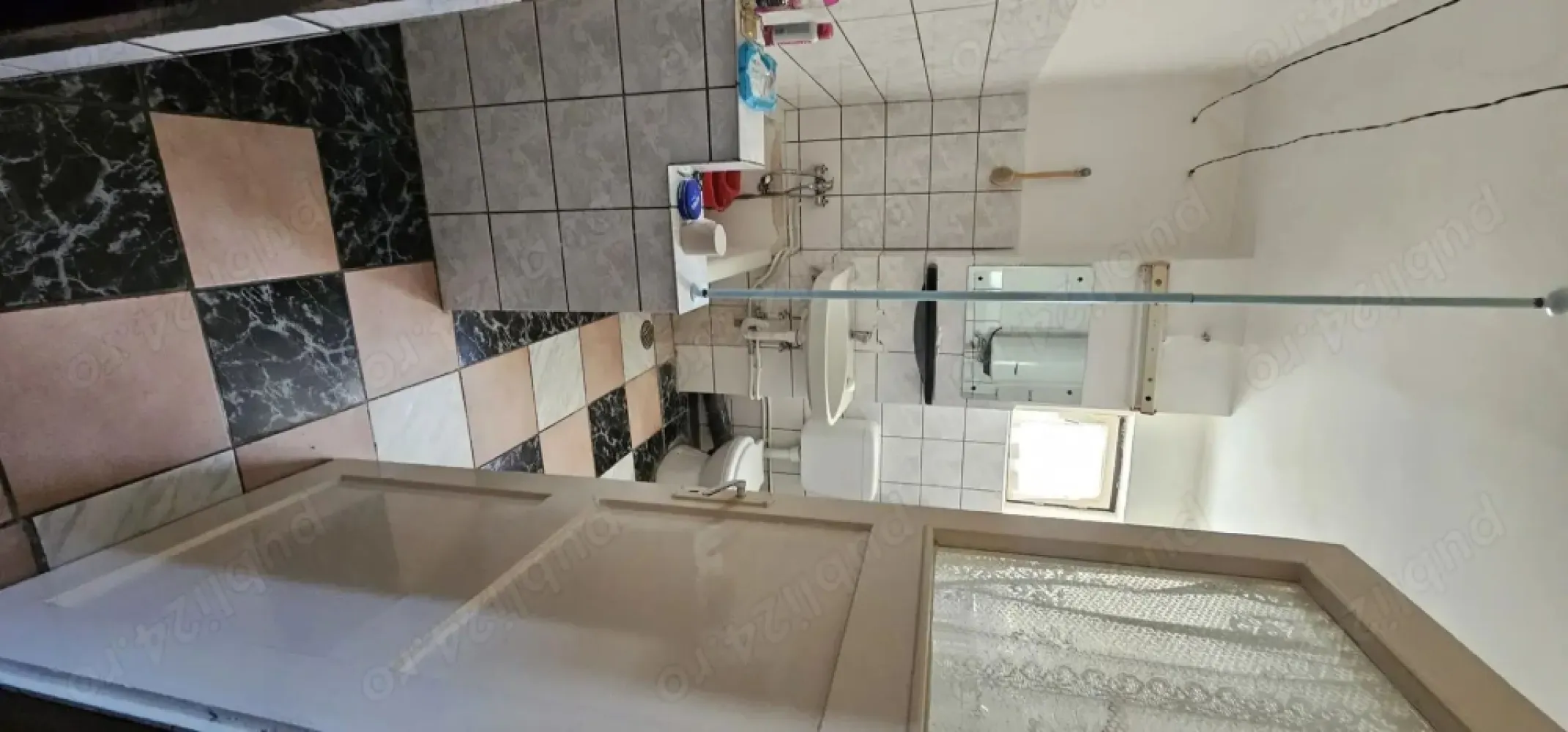 BRASADAS vinde ap 2 cam PARTER 14 Mai. - Agentia Imobiliara BRASADAS vinde apartament cu 2 camere, semidecomandat, parter inalt, geam la baie, balcon inchis.
Www.brasadas.com.