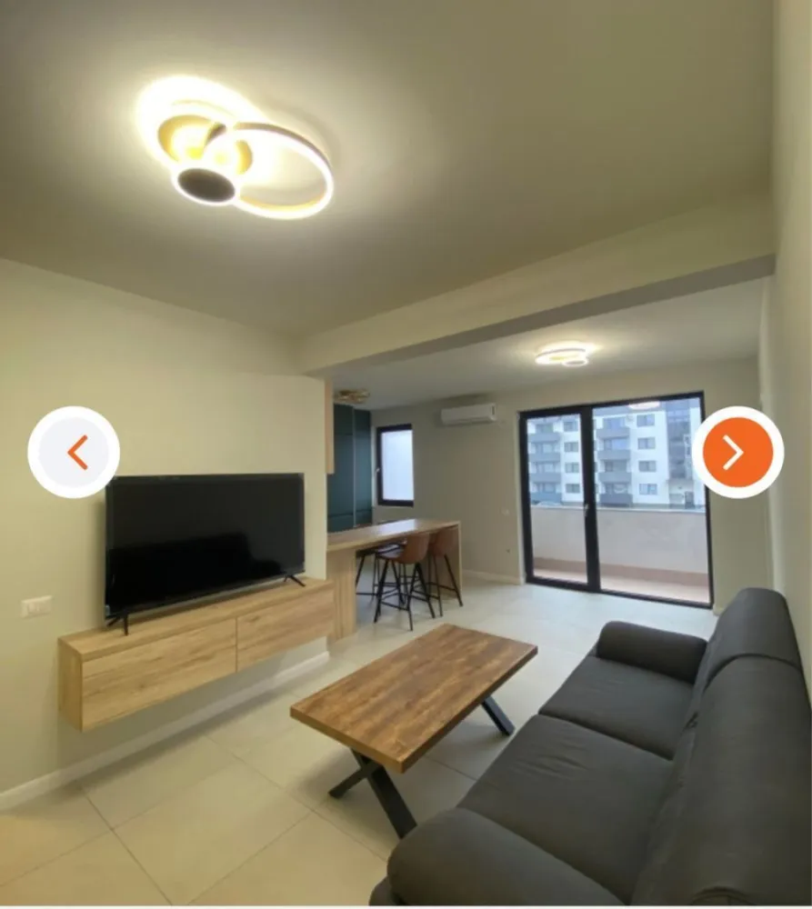 BRASADAS vinde ap 3 cam etaj 1/4 in Micro 16. - Agentia Imobiliara BRASADAS vinde apartament NOU cu 3 camere in Micro 16.
Hol de intrare, living cu bucatarie, loc de luat masa, 2 dormitoare, baie, balcon, centrala.
termica, termopane, usa metalica de siguranta, usi interioare noi, sistem aer conditionat, incalzire in pardoseala, loc de parcare.
Cu lift, izolat exterior, mobilat si utilat, complet nou.
Www.brasadas.com.