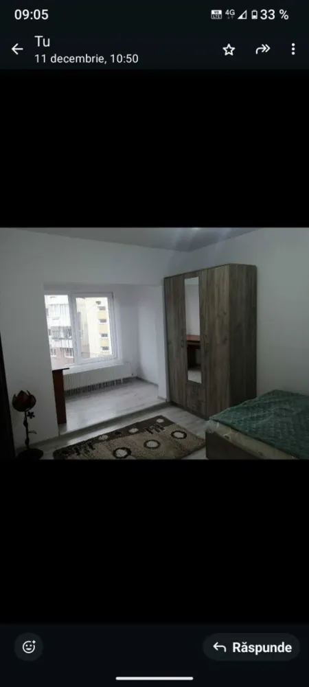Vând apartament 3 camere + living, Mărăști, finisat. - Vând apartament la cheie, complet utilat, finisat, în cartierul Mărăști, zona Kaufland -căminele studențești, 63 mp, etajul 2 din 4. E compus din 3 dormitoare, spațiu de luat masa generos (living), o baie, două balcoane. Beneficiază de parcare de la primărie. Se poate vinde cu preluare de chiriași, foarte buni. Zonă
 liniștită, cu multă verdeață, aproape de Iulius mall, școli și mijloace de transport în comun.