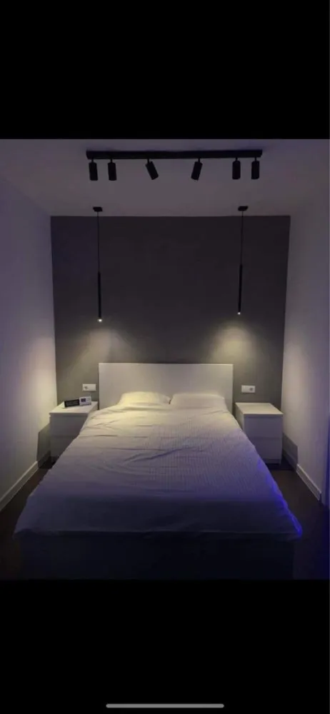 Apartament Spitalul Regional Floresti - Preț negociabil.
Imobil disponibil pentru vânzare începând cu 15 ianuarie 2026.
În prezent, proprietatea este închiriată, cu contract activ.

Pentru informații suplimentare, vă rugăm să ne contactați în privat la WhatsApp: 07********34.

Loc de parcare subteran: 10.000 euro