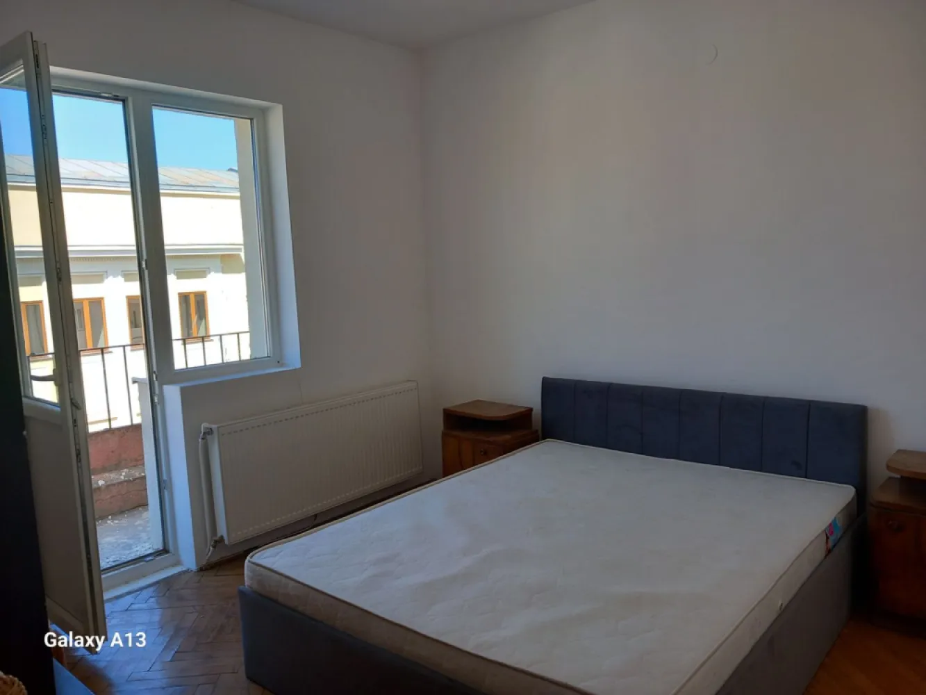 BRASADAS vinde ap 1 cam 4/4 ULTRACENTRAL RENOVAT si MOBILAT. - Agenția imobiliara BRASADAS vinde apartament RENOVAT cu 1 camera in zona ULTRACENTRALA pe I C Bratianu la etajul 4/4.
Apartamentul are CENTRALA TERMICA si este MOBILA si UTILAT partial.
Suprafata utila este 31mp. 
www.brasadas.com.