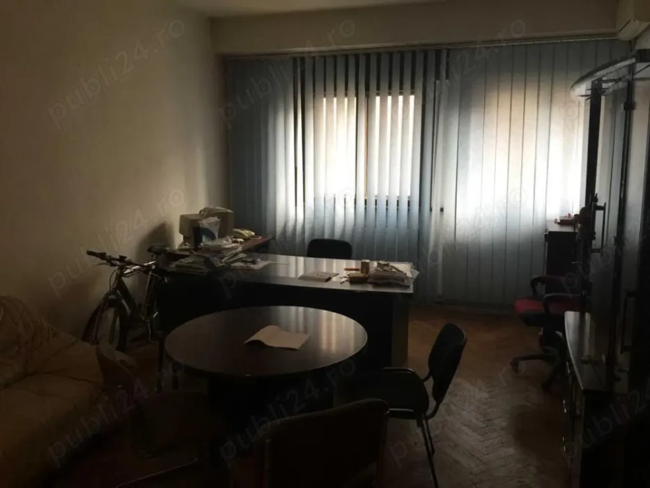 BRASADAS închiriaza 2 cam Smardan - Unirii - Birou - Locuit. - Agenția imobiliara BRASADAS închiriază apartament de 2 camere situat pe Str. Smardan din Centrul Vechi, Bucuresti

Apartamentul este partial mobilat si utilat,

Se percep 3 luni la inchiriere ( luna in curs, o luna avans, o luna garantie )

Pret negociabil la perioada mai mare de 12 luni 24 luni
