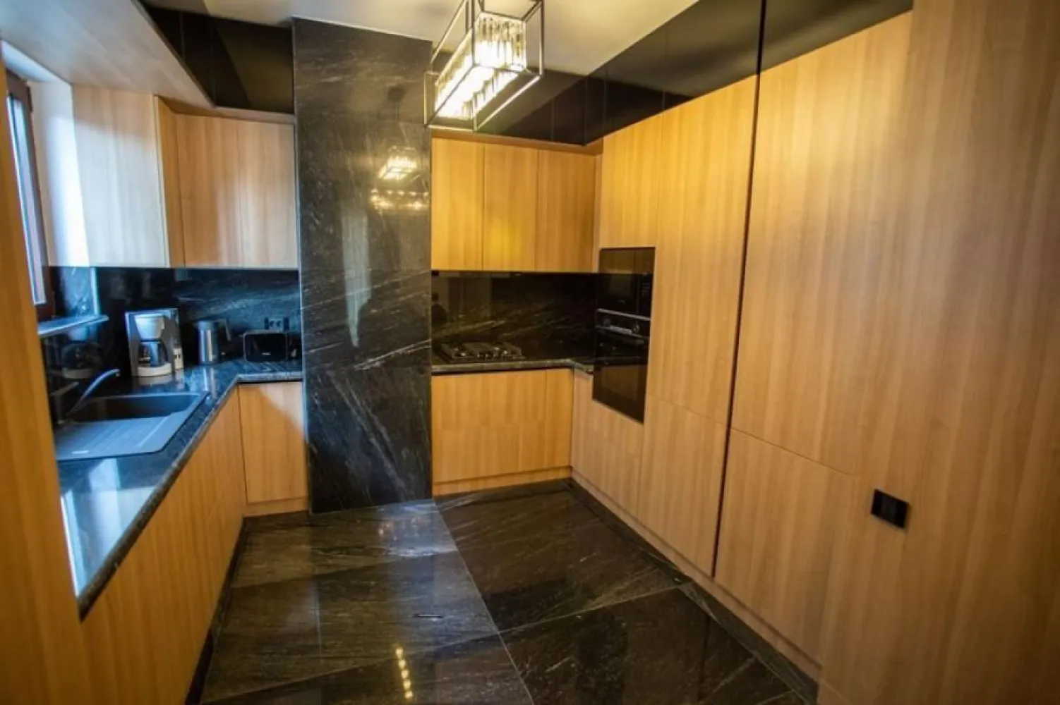 DE VANZARE AP 4 CAMERE LUX, NOU - Apartament Lux, NOU, DE VANZARE