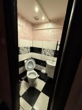 Ag BRASADAS închiriază spatiu comercial CENTRU ISTORIC.