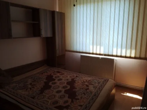 BRASADAS vinde ap 2 cam Carpați 1 etaj.4/4.