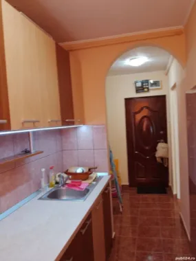BRASADAS vinde ap 2 cam Carpați 1 etaj.4/4.