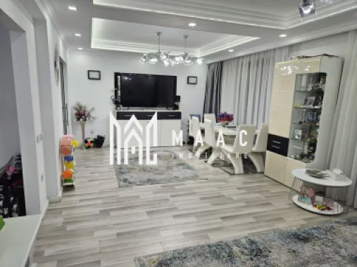 Logo MAAC IMOBILIARE logo