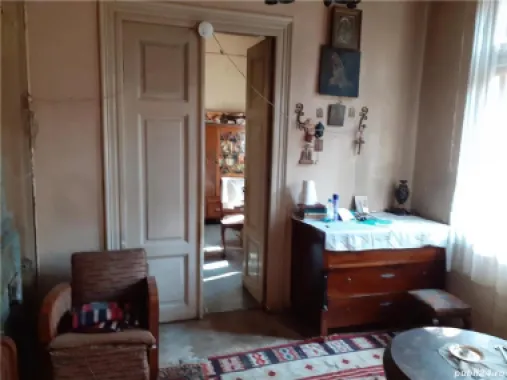 Casa zona Dacia Toamnei
