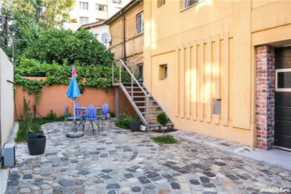 VAND Vila Recent Renovata la 10 minute de Piata Unirii