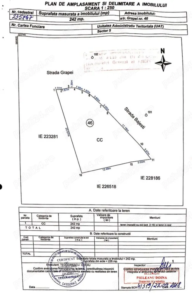 Vand Teren Propietar .Sector 5 Bucuresti - Direct proprietar vând teren în București zona Sălaj situat pe Strada Grapei nr. 46 , în suprafață de 242 mp cu deschidere la două străzi . 
Conform certificatului de Urbanism avem următorii coeficienți :
POT = 45%
CUT = 1.3 pentru P+2
CUT = 1.6 pentru P+2+M E3r
Regim de înălțime D+P+2E+3Er
Dosar Autorizatie Complect 

Terenul se află în imediata apropiere de stațiile RATB pentru liniile 139,220,117 cu acces rapid din Sos. Sălaj sau Str Cârlibaba , la doar 5 minute de minimarket precum LIDL , PROFI , la doar 2 minute mers pe jos de școală Generală nr. 148 G.Călinescu , grădiniță nr. 205 și multe alte facilități care asigură confort . 

Zona este liniștită , terenul este situat între case . 

Rog și ofer seriozitate , nu accept variante .