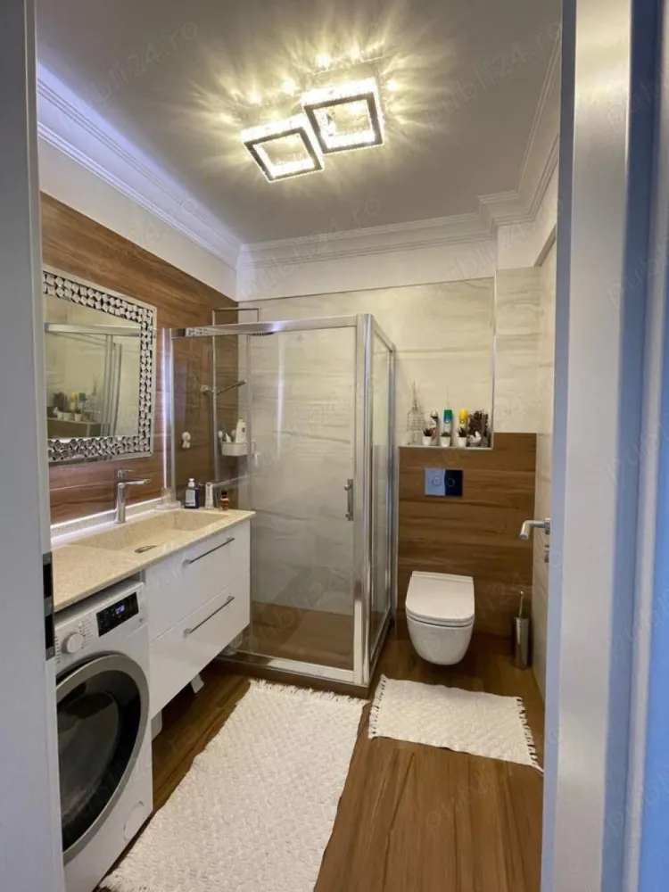 Casă 3 camere 2 băi și curte 75 mp finisată și mobilată lux - Proprietar Am un ap de 80 mp utili cu 3 camere și 2 băi plus curte de 75 mp . Am pus casa pentru ca am intrare separat și curte proprie iar blocul este de 3 etaje . Ap se vinde finisat și mobilat la cheie .
Rog și ofer seriozitate , pentru detali sunați !
