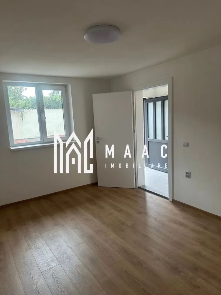 Spatiu de inchiriat | Pretabil afaceri diverse | Turnisor - Spațiu modern de închiriat – 88 mp – Zona Turnișor, Sibiu Maac Imobiliare prezinta o oportunitate excelentă pentru afacerea ta! Închiriem un spațiu multifuncțional situat într-o zonă accesibilă și liniștită din cartierul Turnișor, Sibiu – ideal pentru depozitare, birouri, mică producție sau activități de distribuție. Suprafață totală: 88 mp, compartimentată eficient astfel: Hală depozitare – 57 mp 2 birouri + grup sanitar + hol – 31 mp Facilități și avantaje: Acces facil pentru autoturisme și microbuze Parcări disponibile în curtea interioară Spațiu curat, bine întreținut, cu intrare separată Locație bine conectată la principalele artere de circulație ale orașului Acest spațiu este alegerea perfectă pentru antreprenorii care caută un loc funcțional, sigur și ușor accesibil pentru desfășurarea activității. Pentru mai multe detalii va rugam specificati telefonic ID: CP2706700