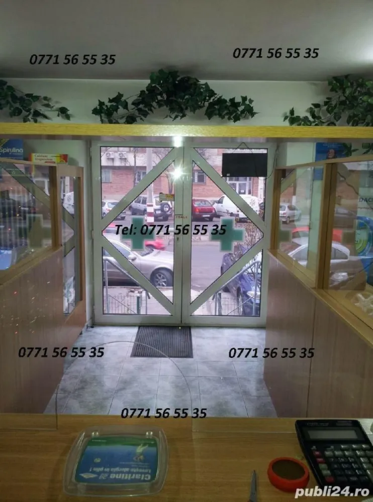 spatiu comercial - spatiu comercial cca 50 mp utili , racordat la toate utilitatile . Piata Muncii / Calea Calarasilor , sector 3 , Bucuresti . A functionat si este dotat ca farmacie . 
localizat exact pe harta - vizionare cu goole maps street view pentru pozitionare si filmare exterioara
Pentru interior , fotografii in privat prin whatsapp