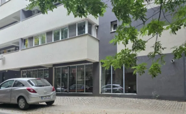 Vand spațiu comercial zona Piata Progresul