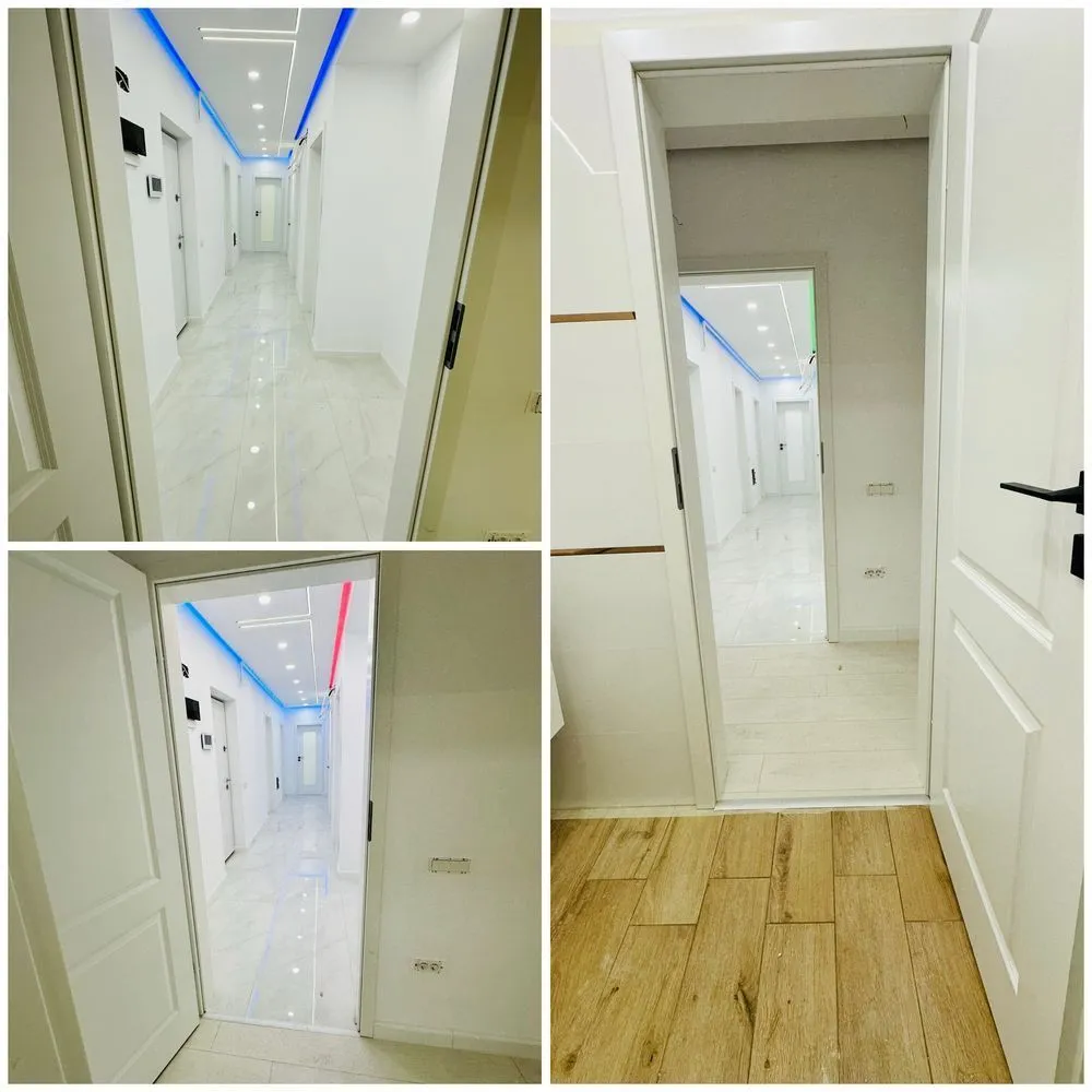 Apartament 4 camere, finalizat 2024, finisaje de calitate, 120mp - Apartament 4 camere decomandat la etaj 1/8, recent finalizat (2024), suprafață utilă 120mp (balcoane incluse).

Este situat în centrul complexului Grand Kristal Residence, Berceni, sectorul 4 și este compus din:
- 2 băi;
- 3 dormitoare;
- living;
- bucătărie;
- debara;
- 2 balcoane cu acces in toate camerele;

Dotări:
- tâmplărie PVC Salamander cu geam tripan;
- centrală termică individuală;
- tubulatură AC încastrată;
- tavane rigips full led;
- interfon video;
- scara monitorizata video;
- prize și întrerupătoare modulare;
- prize tv + net;
- calitate deosebita a finisajelor interioare;

Loc de parcare cu vedere din balcon.
Complexul este aerisit, foarte bine îngrijit iar străzile, spațiile verzi și parcurile sunt finalizate până la cel mai mic detaliu.

Distantele foarte mari dintre blocuri au facut ca nivelul de zgomot intern sau extern sa fie redus la minim, acest aspect datorandu-se si izolarii fonice corespunzatoare a tuturor imobilelor. 

Numeroase centre comerciale mari se afla chiar in apropiere: Metro, Auchan, Jumbo, Lidl, Kaufland, Carrefour Grand Arena, Hornbach, Selgros, Piata de Gros Bucuresti, precum si noul Parc Tudor Arghezi amplasat la doar cateva minute de complex.

Acces facil la mijloace de transport in comun, inclusiv la stația de metrou Dimitrie Leonida (900m). 

Pentru alte detalii sunați la numărul afișat.