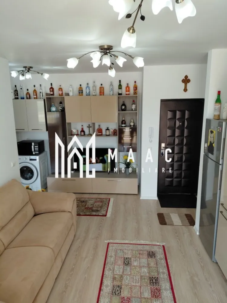 Apartament 2 camere | Parcare | Parter | Turnisor - MAAC Imobiliare vă propune spre vânzare un apartament cu 2 camere situat în zona Turnișor, o zonă rezidențială apreciată pentru liniște, accesibilitate și proximitatea față de facilități esențiale.

Locuința are o suprafață utilă de 38 mp și se vinde semimobilată, oferind posibilitatea unei mutări rapide. În preț sunt incluse un loc de parcare intabulat și o boxă generoasă de 5 mp, asigurând spațiu suplimentar pentru depozitare și confort zilnic.

Caracteristici și avantaje:
-apartament cu 2 camere
-suprafață utilă de 38 mp
-boxă de 5 mp
-loc de parcare intabulat inclus în preț
-se vinde semimobilat
-bloc îngrijit
-zonă liniștită și civilizată

Apartamentul este potrivit atât pentru locuință proprie, cât și pentru investiție în vederea închirierii, zona Turnișor fiind una cu cerere constantă pe piața imobiliară.

Pentru mai multe informații și programarea unei vizionări, vă rugăm să menționați numărul CP2646795 la telefon.