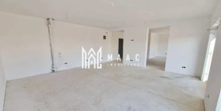 Logo MAAC IMOBILIARE logo