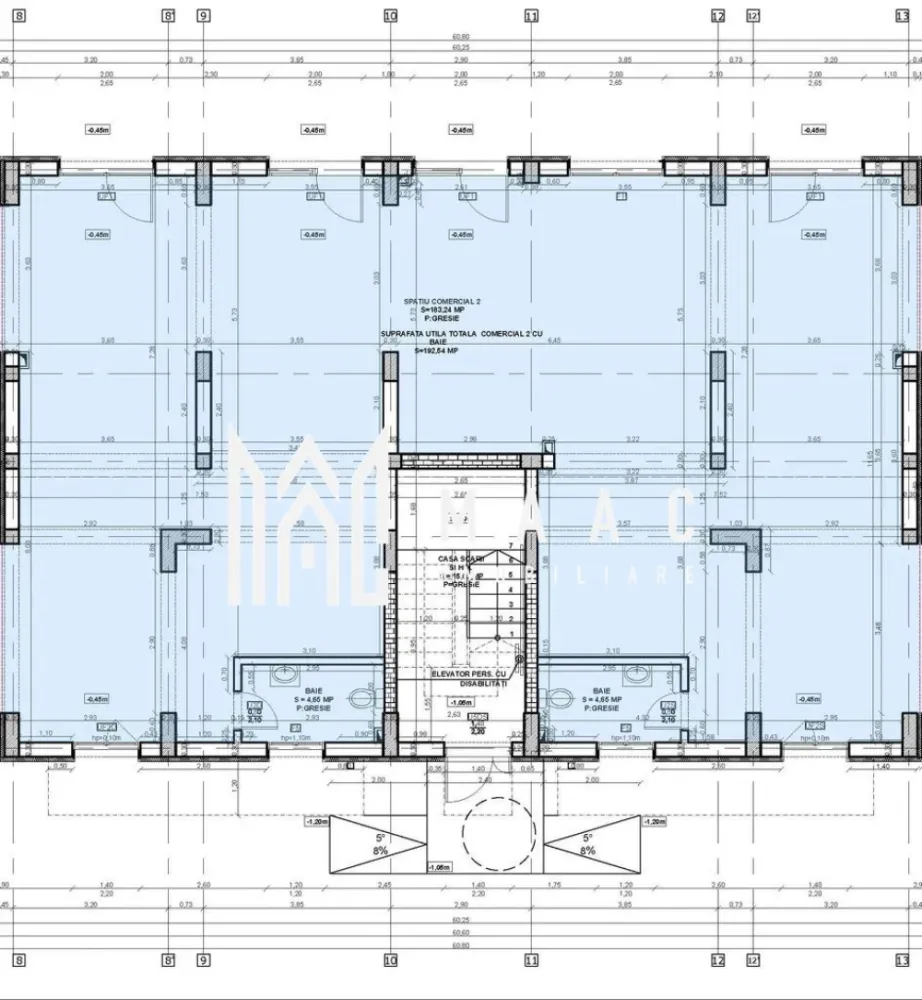 Spatiu Comercial I Open Space I 620mpu I Doamna Stanca - MAAC Imobiliare va prezinta un spatiu comercial de inchiriat, disponibil imediat, situat la parterul unui bloc P+3E, zona Doamna Stanca.

Pozitionat strategic, aproape de Shopping City Sibiu, Dedeman, Mega Image, Lidl, Kaufland si alte centre comerciale, spatiul ofera o vizibilitate excelenta si acces facil la un trafic intens.

Disponibilitate flexibila:

Spatiul poate fi inchiriat integral sau pe unitati de cate 100 mp, cu posibilitatea de compartimentare

Dotari:

Sticla Planistar Sun (+15% mai multa lumina)
6 x centrale termice in condensatie marca BOSCH
Incalzire cu calorifere
Tamplaria cu un profil PVC de 82 Salamander
Geamuri termopan cu 7 camere si 3 foi de sticla
6 x spatii sanitare
Instalatii electrice complete (tablouri generale individuale, sigurante pentru consumatorii de putere, doze, dulii, prize si intrerupatoare montate marca Schneider)
Eficienta energetica clasa A+++

Facilitati:

Expunere de 61 ml la str. Doamna Stanca si cate 12 ml pe strazile laterale
Inaltime 3m
18 locuri de parcare private
Acces aprovizionare marfa
Cladire NOUA an 2025
Compartimentare Open Space
Sistem automat pentru irigatii peisagistice exterioare
Se preda la alb, pregatit pentru personalizare dupa preferinte si specificul activitatii desfasurate

Pret:

100 mp -> 17 eur/mp + TVA

300 mp -> 16 eur/mp + TVA

620 mp -> 15 eur/mp + TVA

Pentru mai multe detalii sau vizionari mentionati ID:CP2645314
