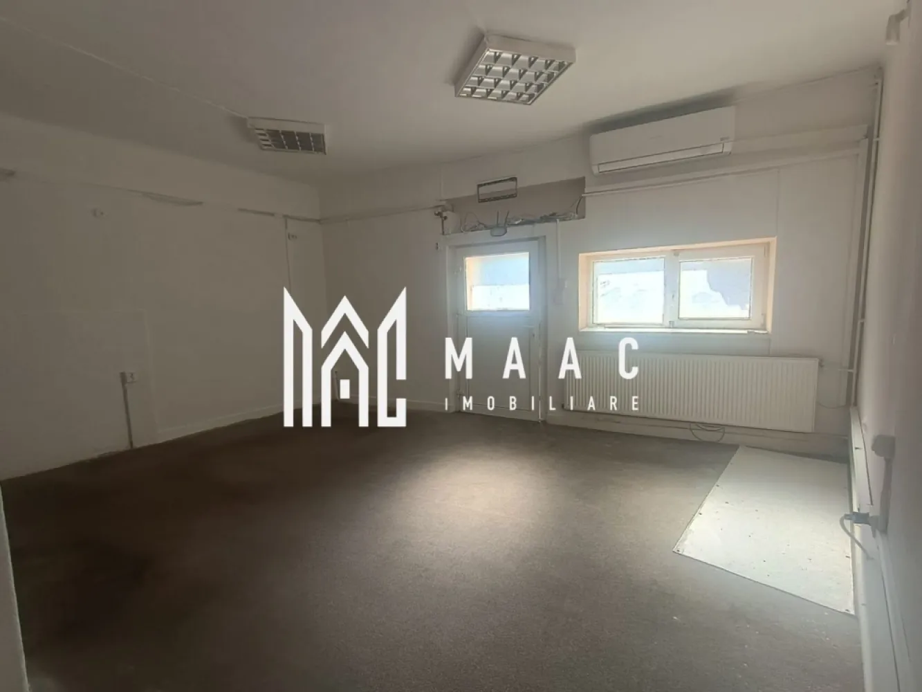 Spatiu comercial /birouri I Parter I 45MP I Terezian - MAAC Imobiliare propune spre vanzare spatiu amplasat in Terezian . Este format din doua încăperi si o baie. Incalzirea se face cu centrala proprie si calorifere. Instalatie de aer conditionat (rece si cald). Disponibilitate imediata. Pentru mai multe detalii va rugam specificati telefonic: CP2642061