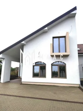 Casa Rezidentiala | 5 Camere | 172 Mp | Șura Mică