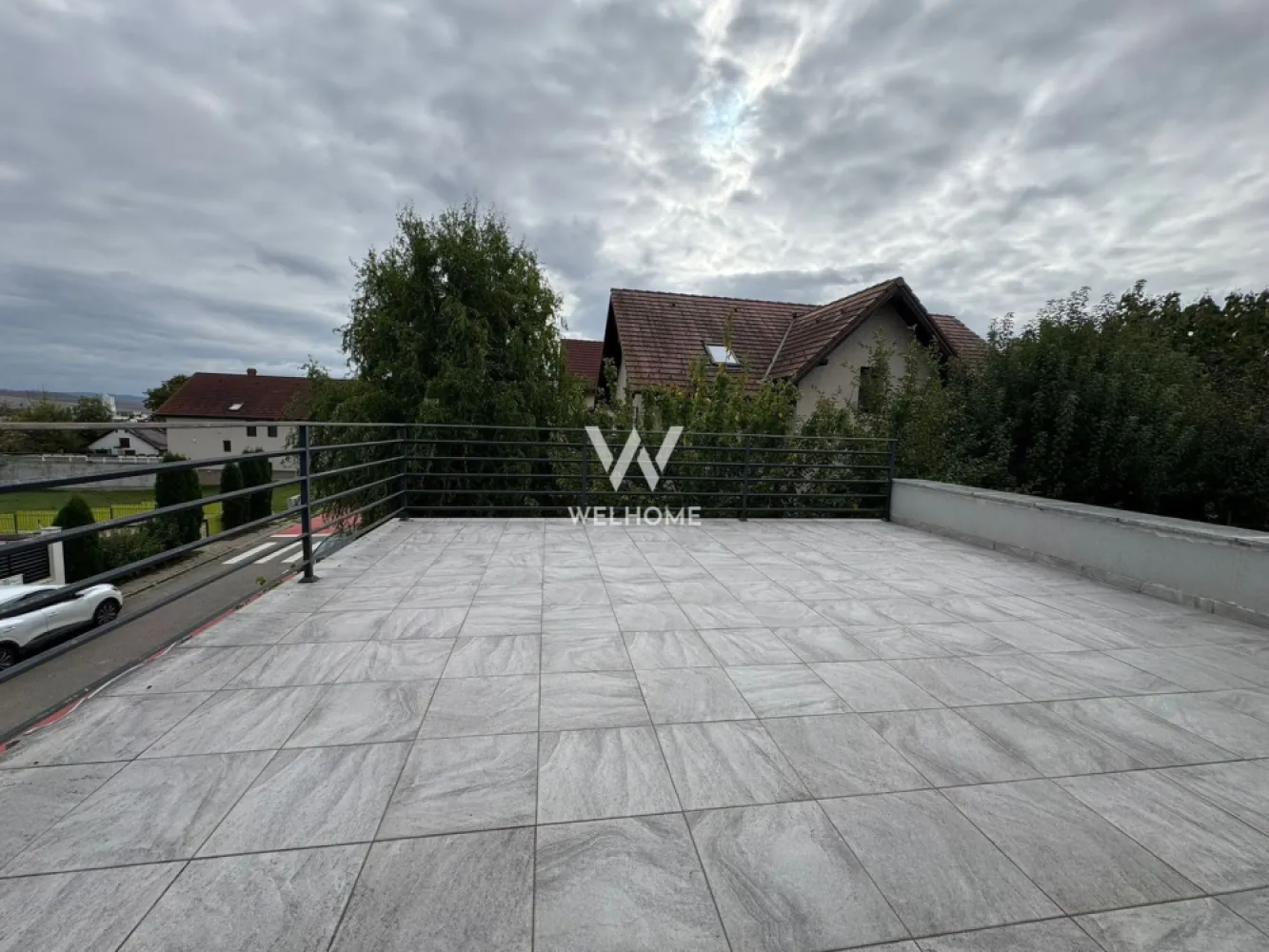 Casa superba , 5 camere si garaj ,Sura Mica, Sibiu