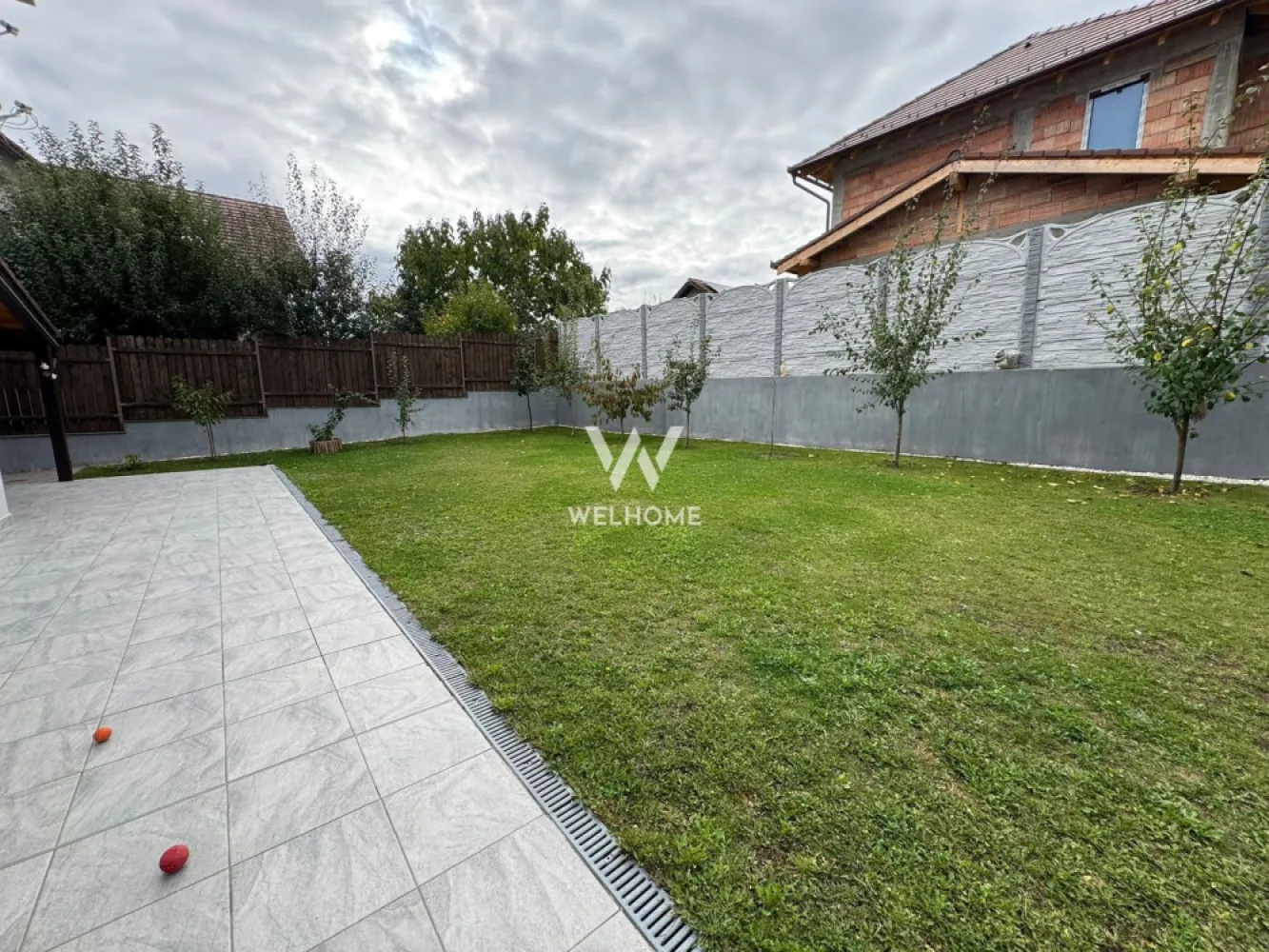 Casa superba , 5 camere si garaj ,Sura Mica, Sibiu