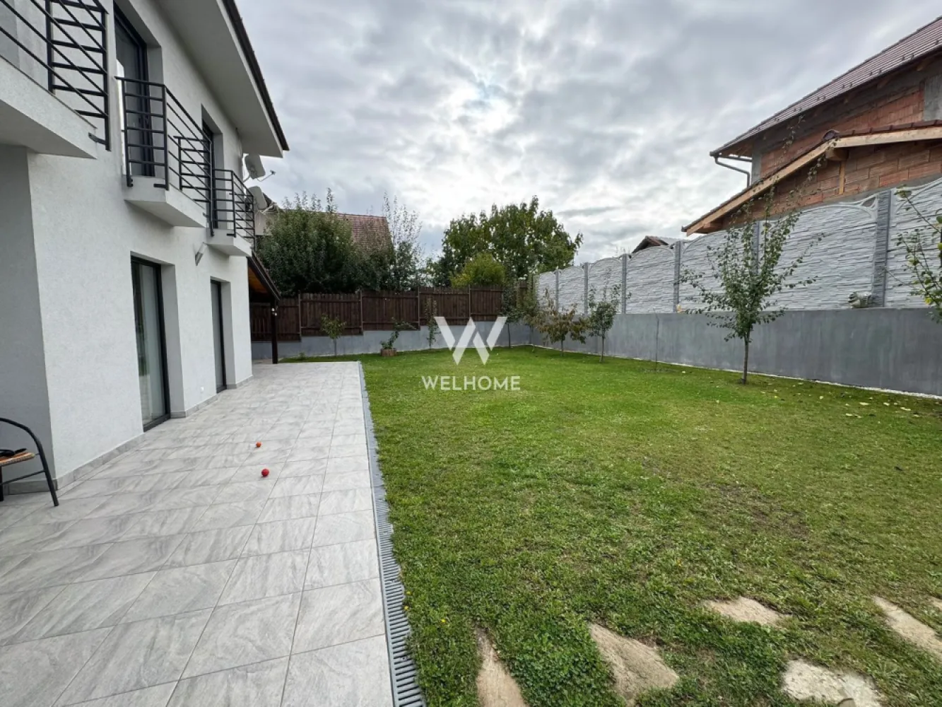 Casa superba , 5 camere si garaj ,Sura Mica, Sibiu