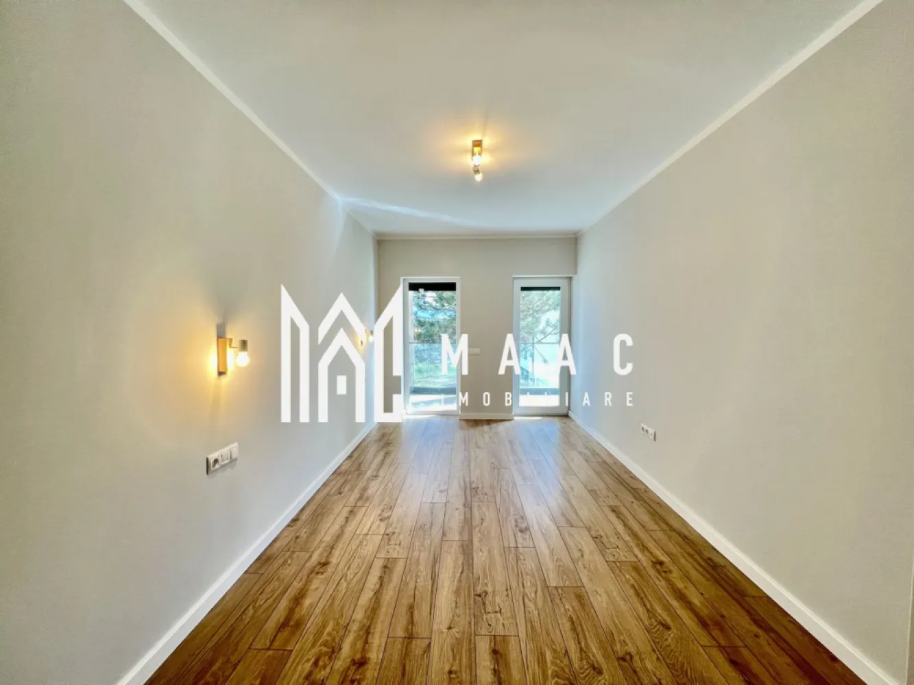 Apartament 2 camere | 53 MPU | Balcon | Predare la alb