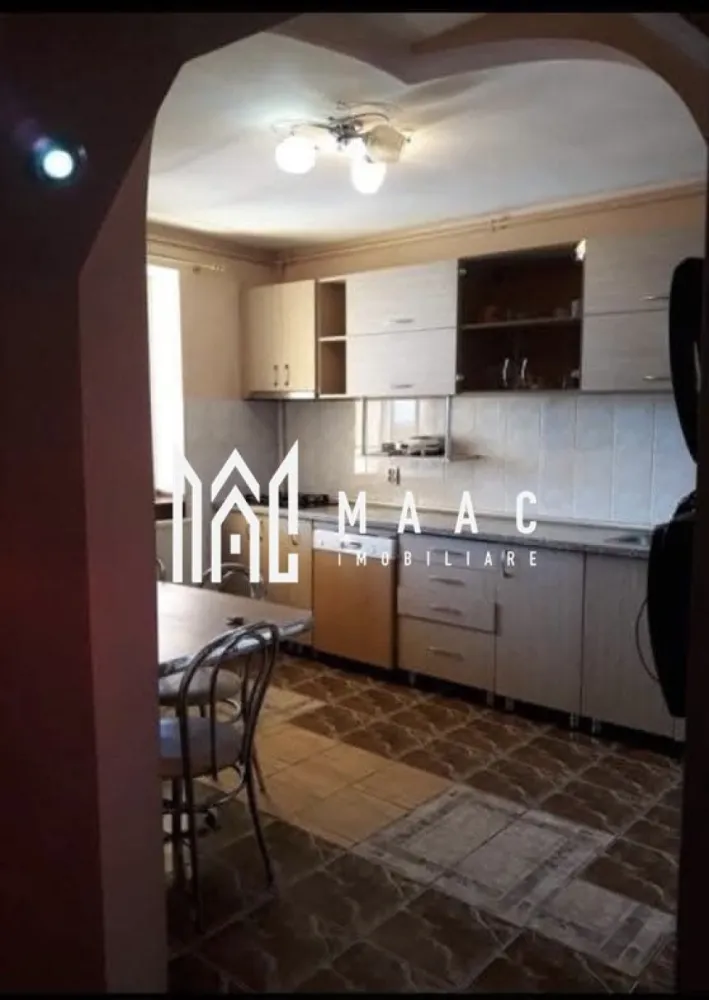 Apartament 3 camere I Decomandat I I Etaj 1 | Terezian